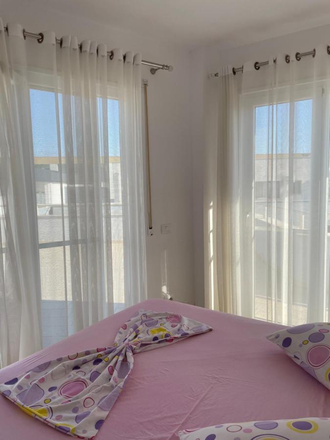 Nimfeum Apartments Shengjin Luaran gambar
