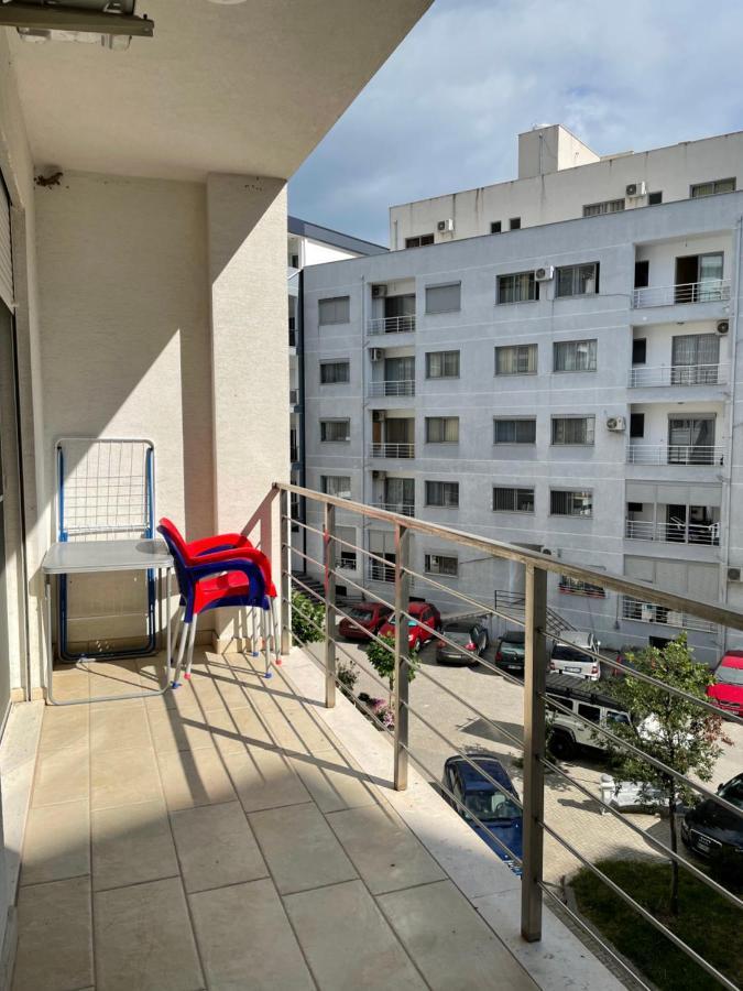 Nimfeum Apartments Shengjin Luaran gambar