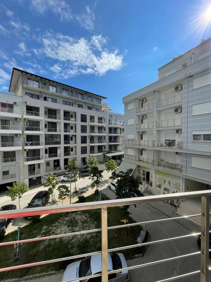 Nimfeum Apartments Shengjin Luaran gambar